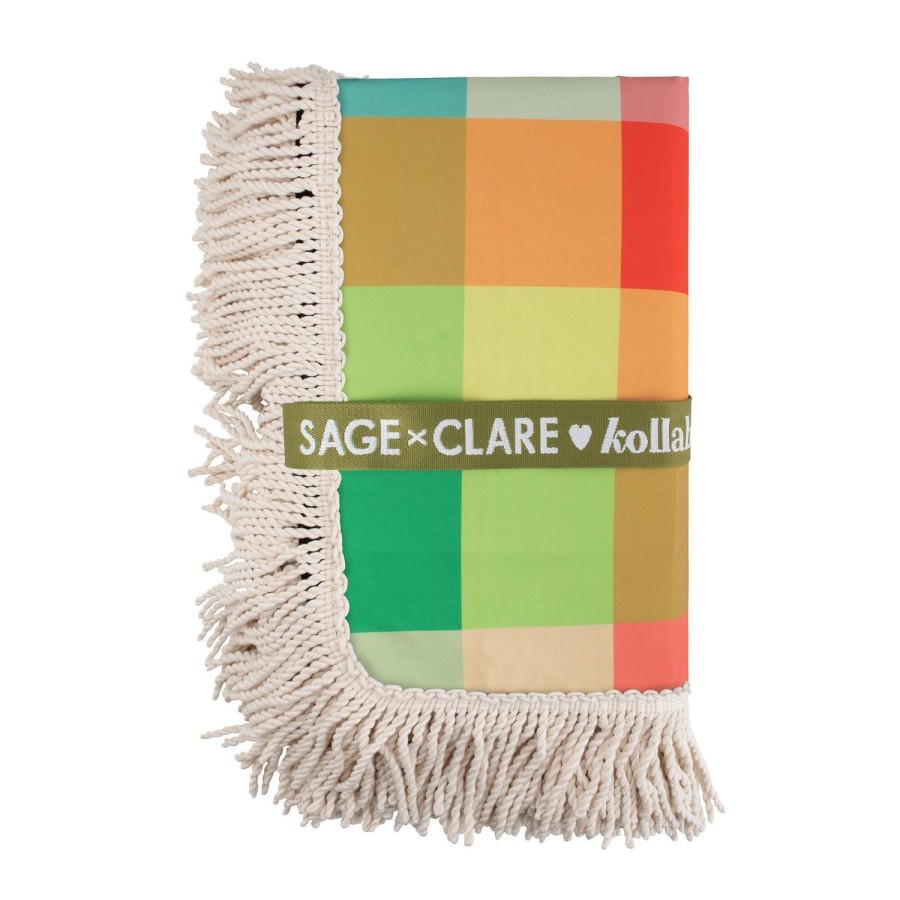 Travel & Outdoors | Kollab Holiday Fringed Medium Mat Sage X Clare & Kollab Aida