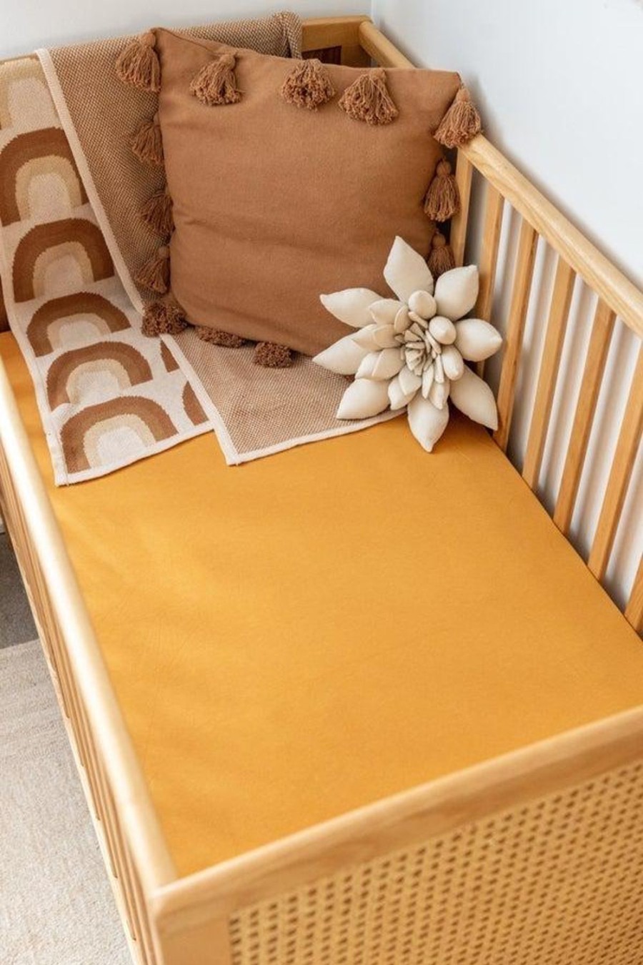 Nursery & Nurture | Kiin Organic Fitted Sheet - Cot - Asst Colours