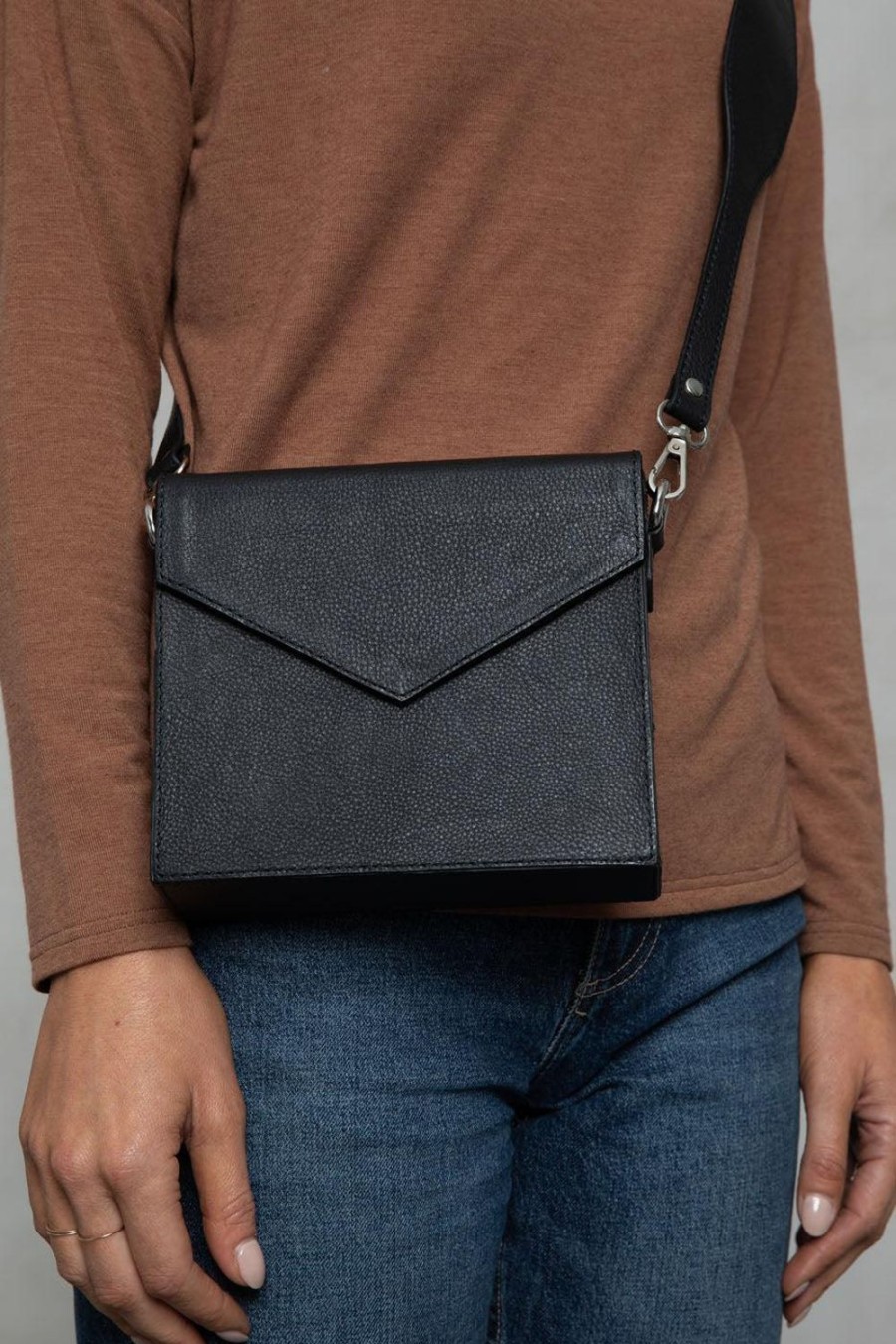 Bags & Clutches | Holiday Mailbox Shoulder Bag - Black